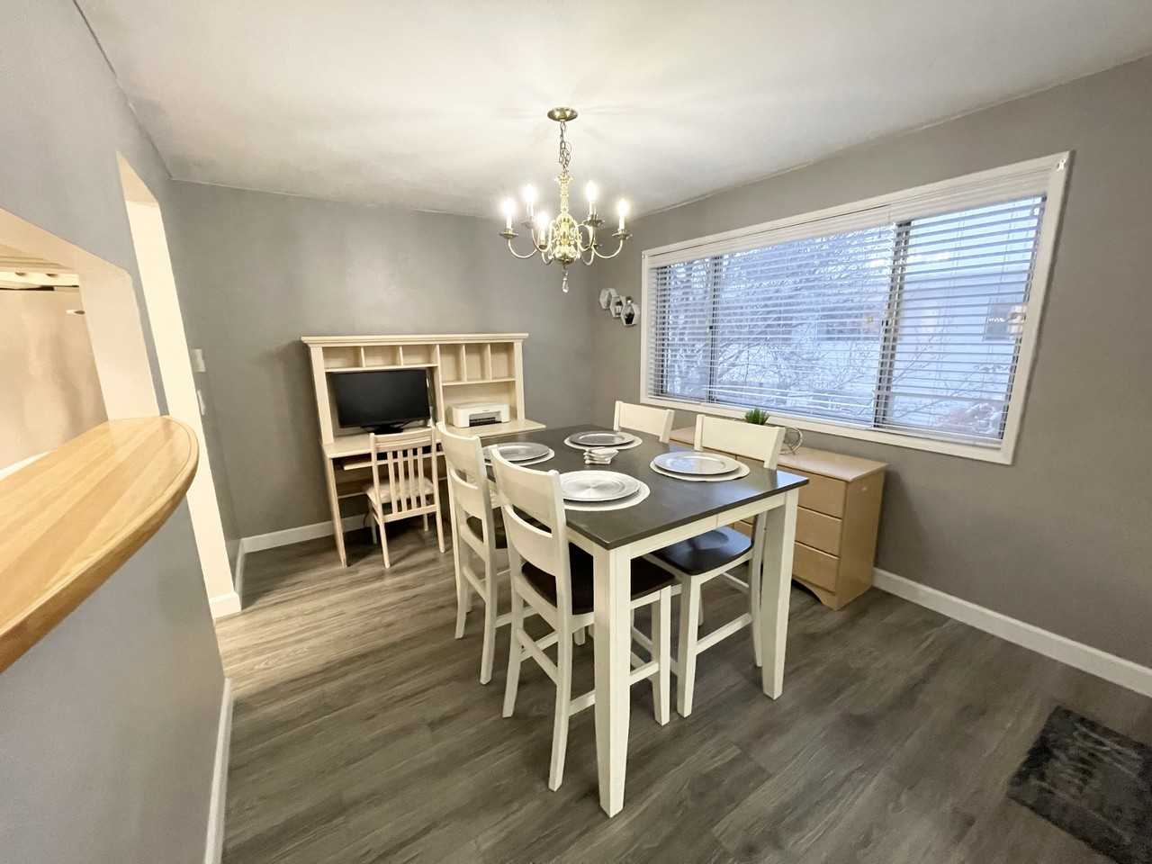 1305 Goethals Dr #F - Photo 5 of 10