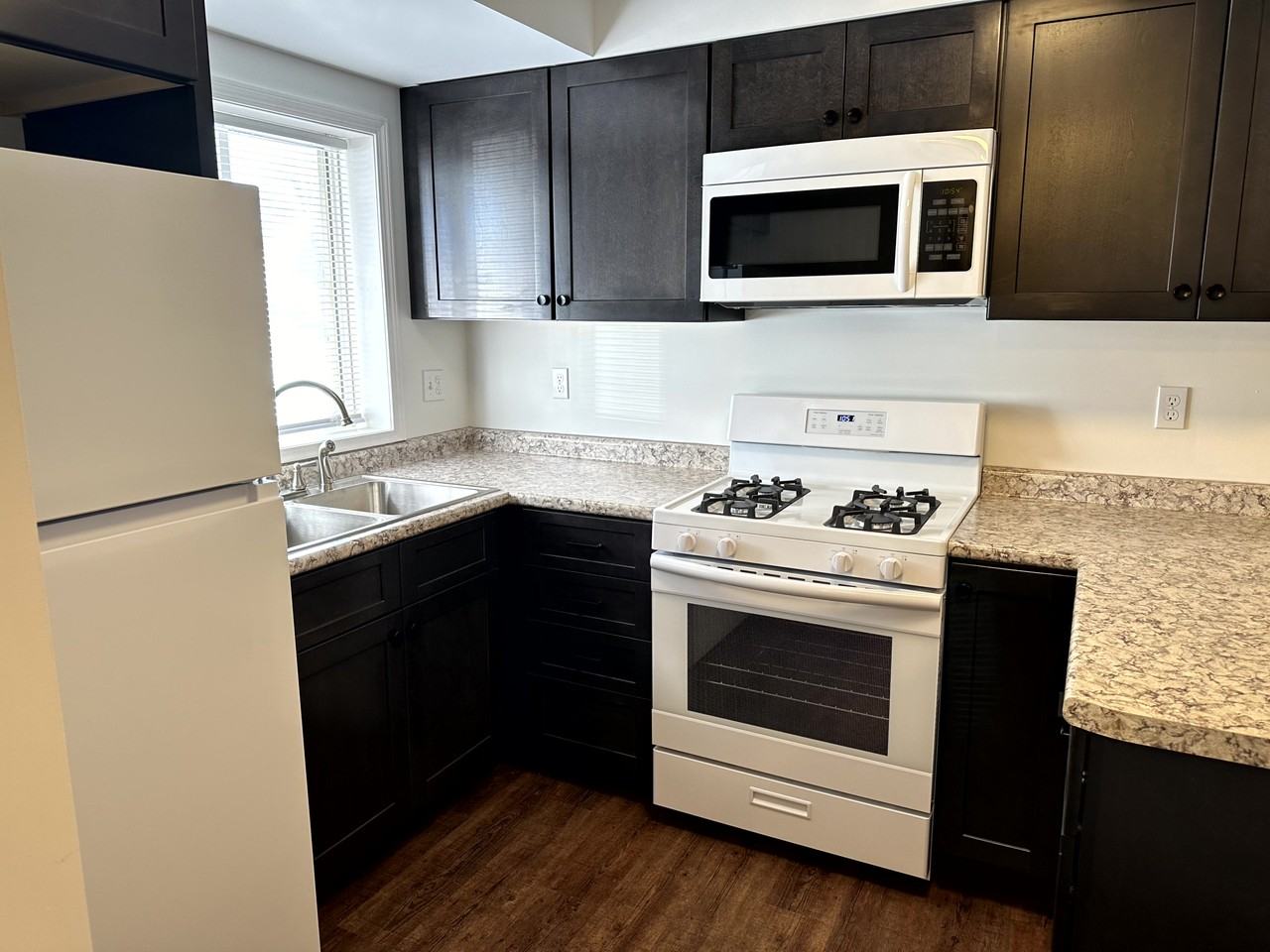 1 Florentine Ct #NA - Photo 7 of 24
