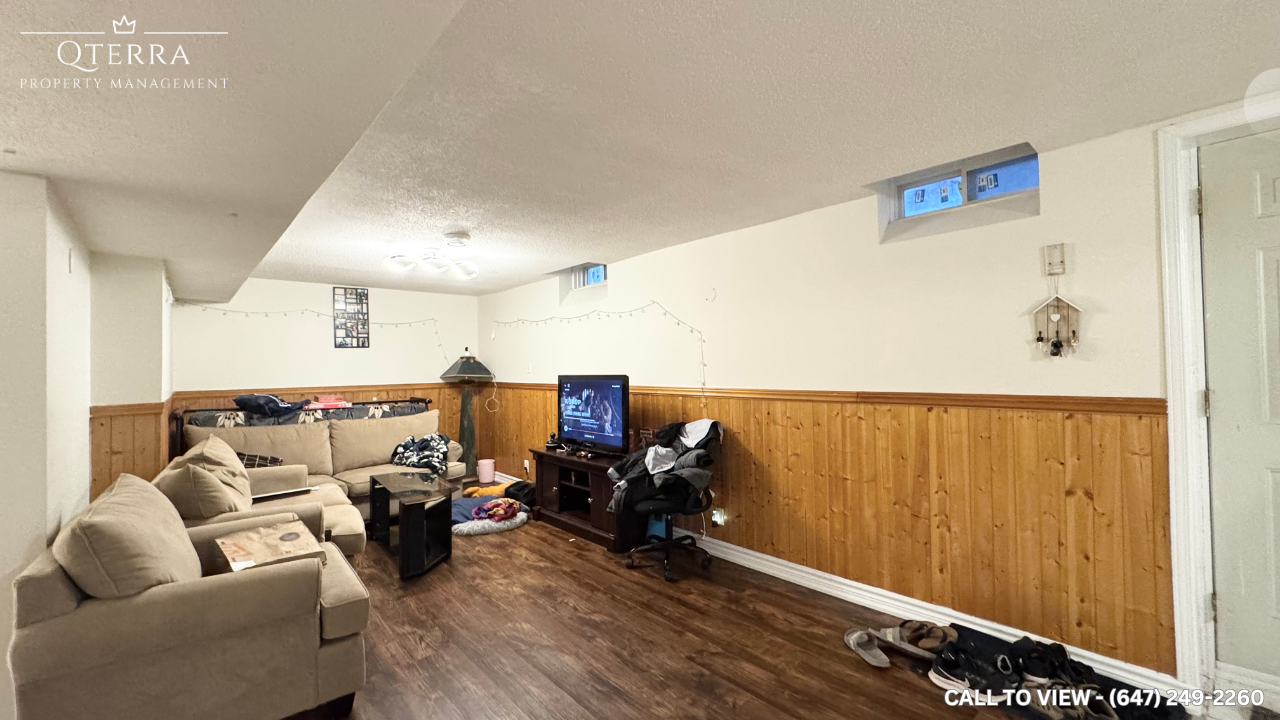 2-24 Horsham St, Brampton, Ontario L6X 3R4 - Photo 3 of 9
