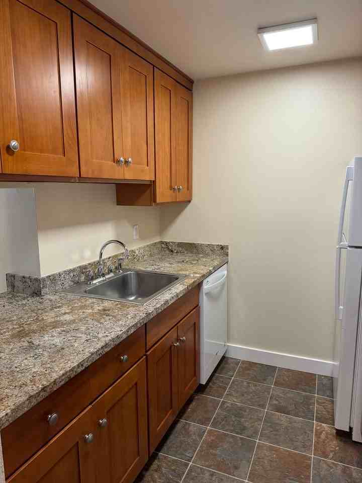 Ravenna House - Photo 5 of 32