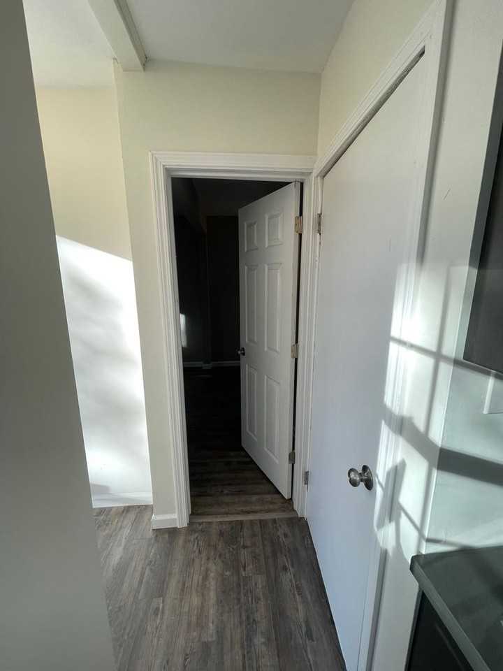 27723 Park Ct - Photo 5 of 24