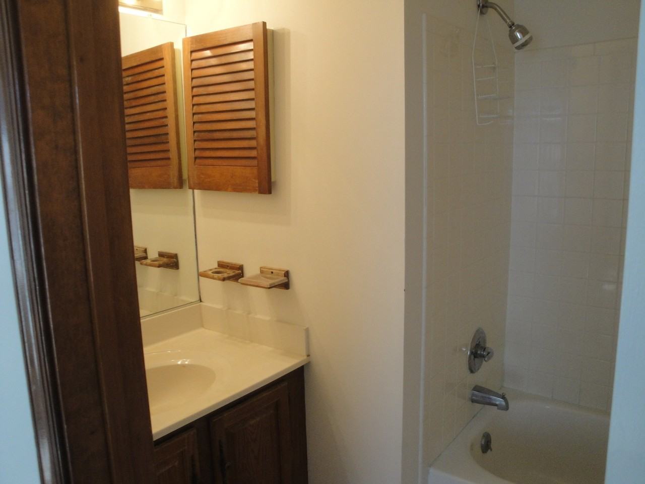 3994 Wyckoff Dr - Photo 6 of 8