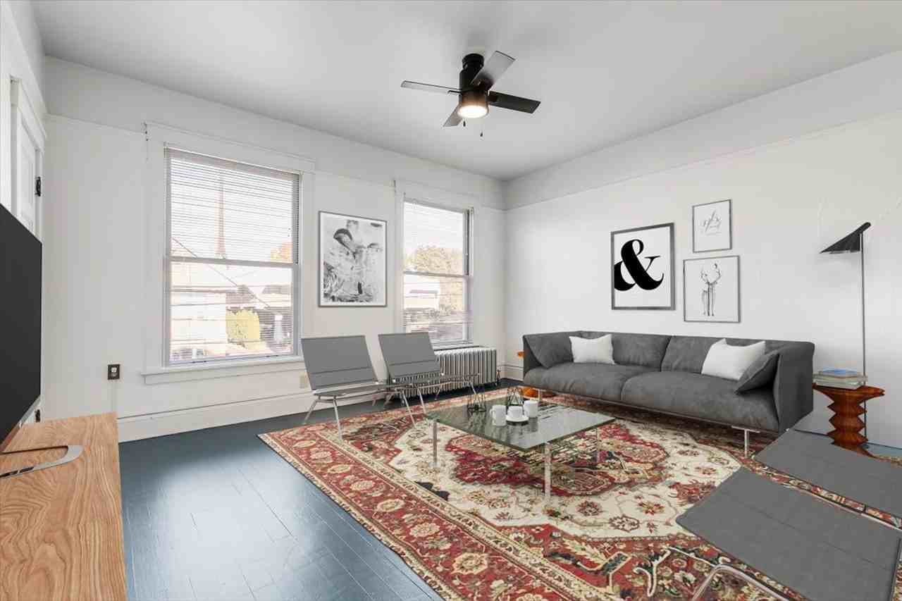 1514 Sw Jefferson St - Photo 2 of 14