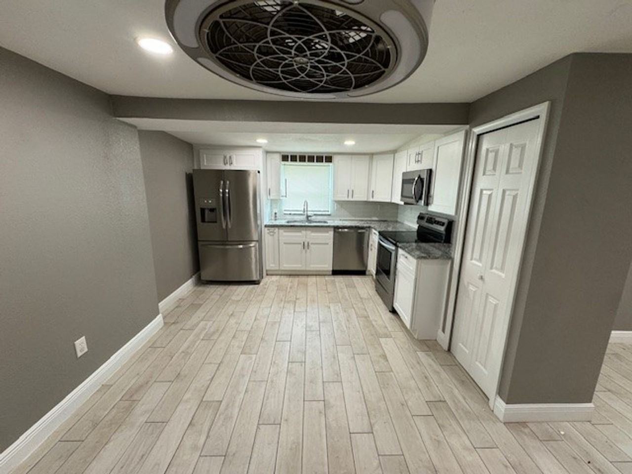 1896 Keewin Ave Ne - Photo 3 of 13