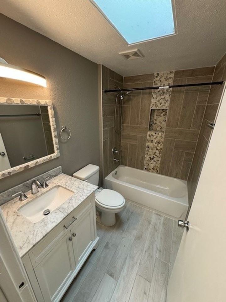 1896 Keewin Ave Ne - Photo 7 of 13