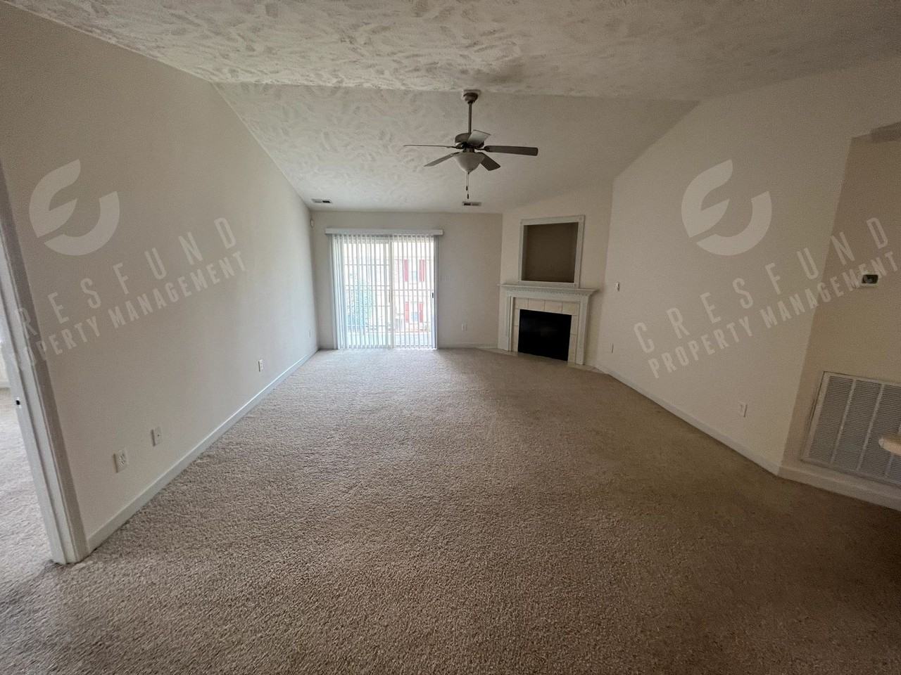 1811 Balmoral Dr #202 - Photo 5 of 17