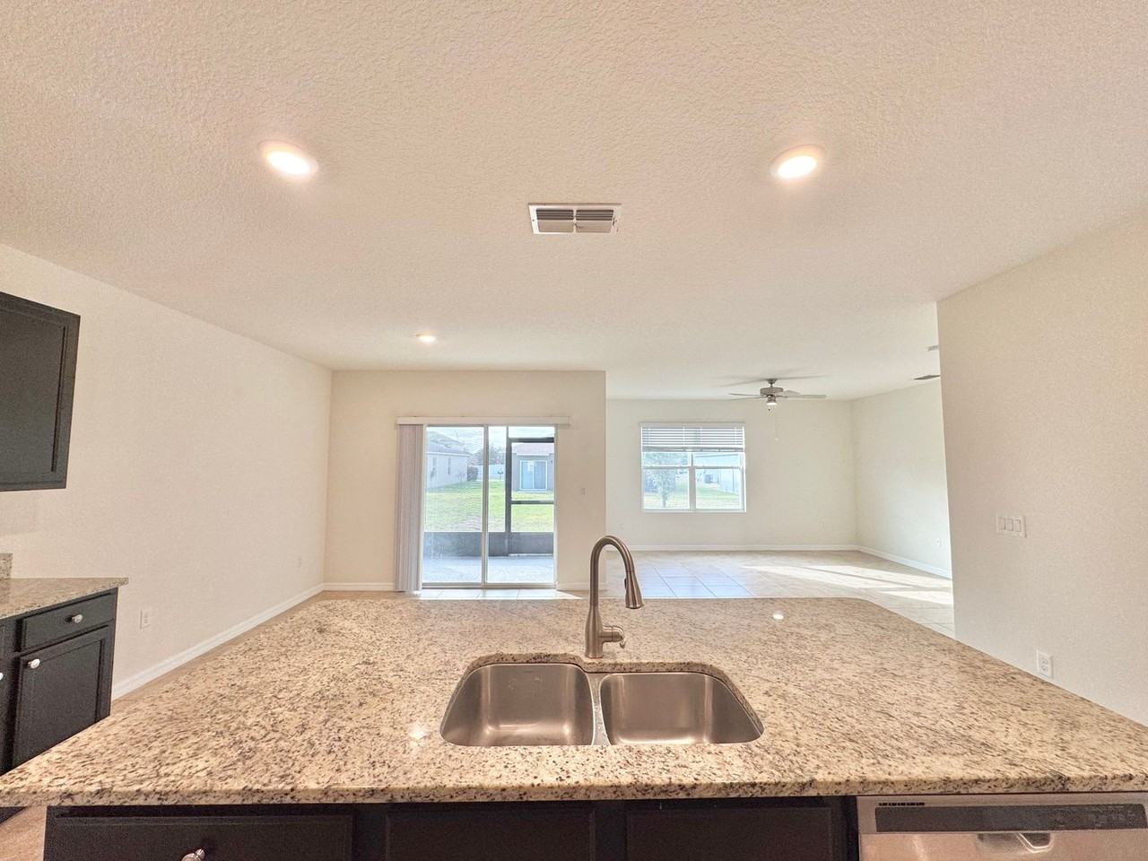 459 Autumn Stream Dr - Photo 7 of 38