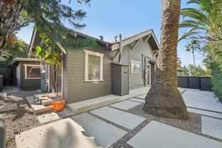 1032, 1038 & 1044 MANZANITA ST - Photo 1 of 1
