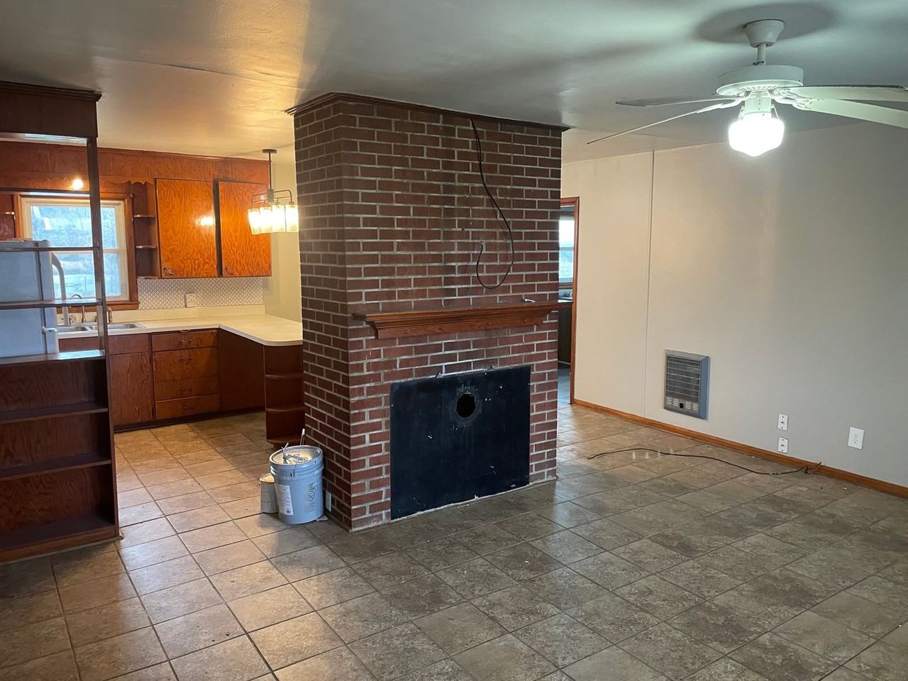 999 Stuart Chapel Rd - Photo 2 of 7