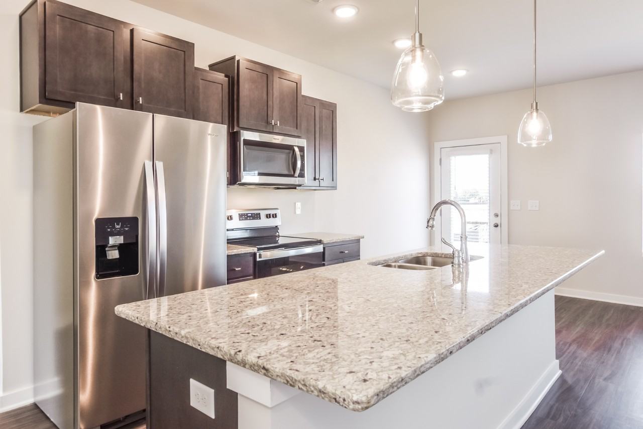 26130 Beech Grove Ln - Photo 6 of 24