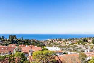 6542 Ocean Crest Dr #C204 - Photo 1 of 1