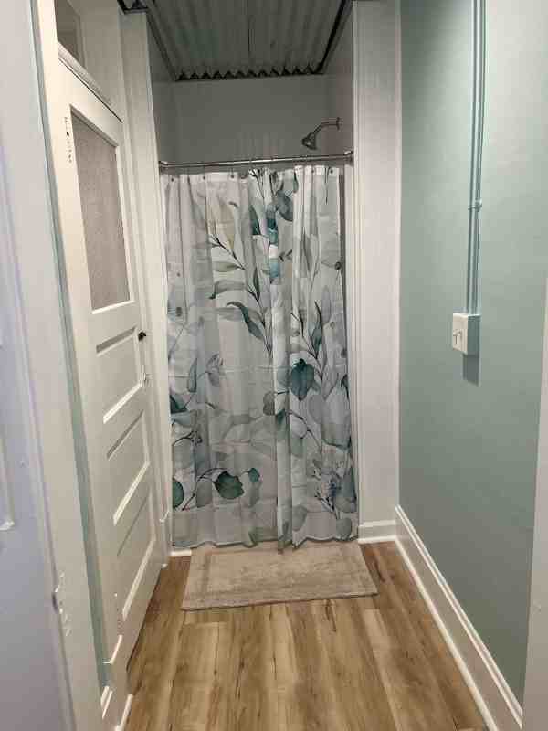 125 N Main St - Photo 3 of 10