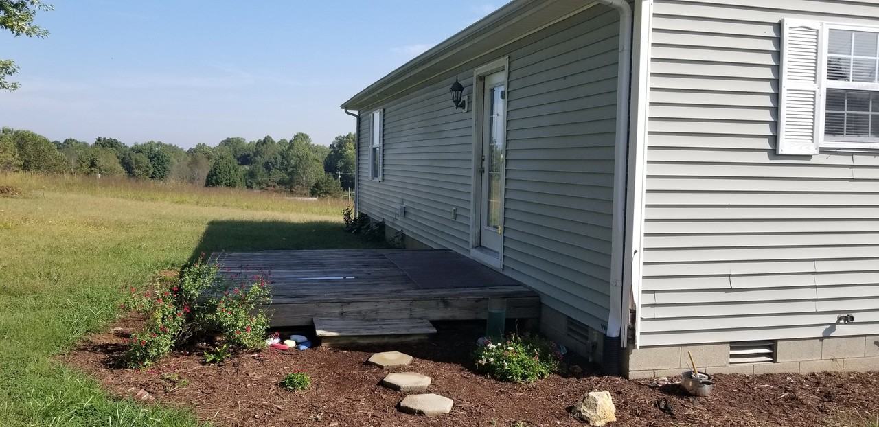 27 Red Horse Ave - Photo 2 of 12