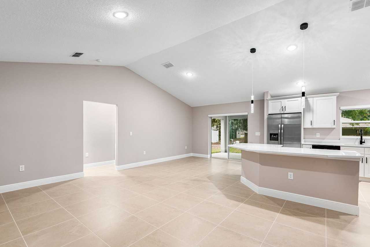 4174 Se 134th St - Photo 3 of 22