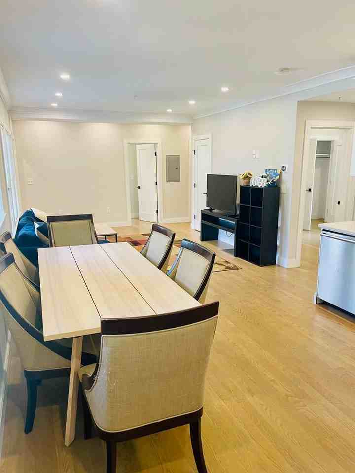 46 Ridgemont St - Photo 2 of 10