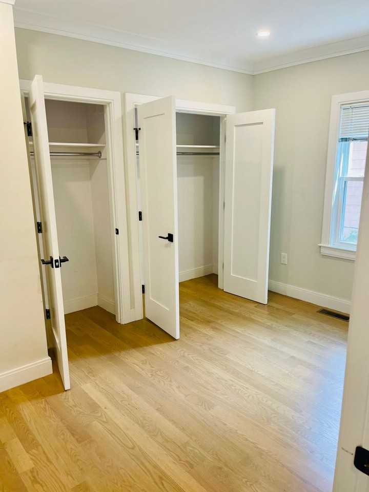 46 Ridgemont St - Photo 5 of 10