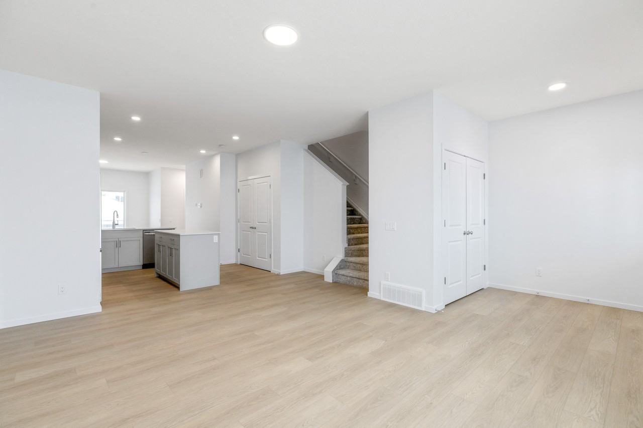 17811 71 St Nw - Photo 6 of 31