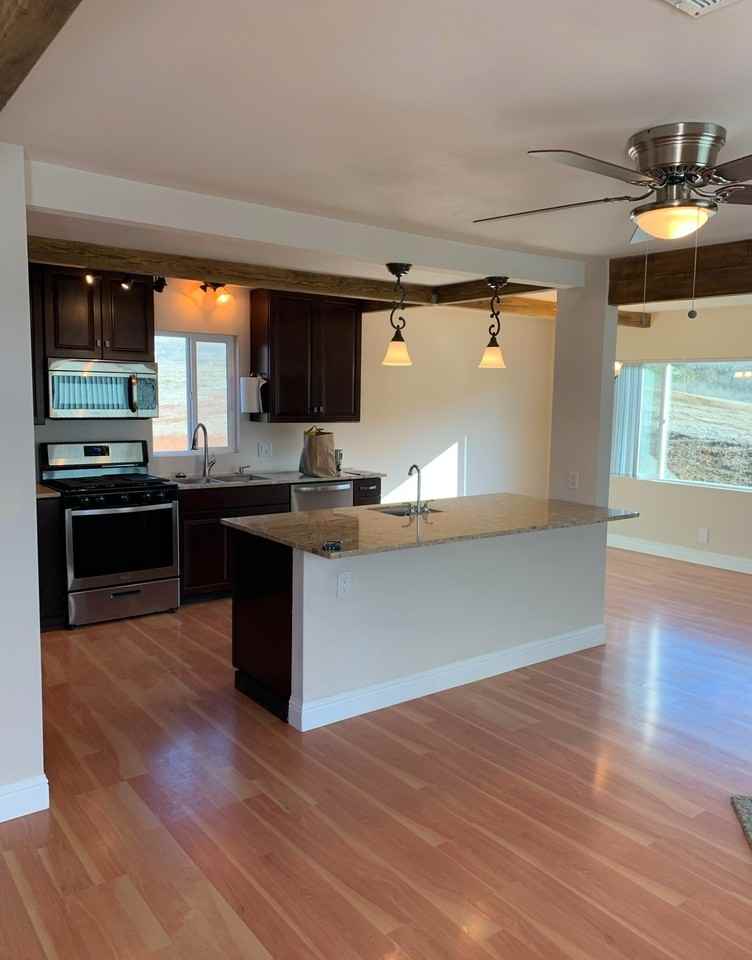 1565 Larelyn Ln #NA - Photo 2 of 6