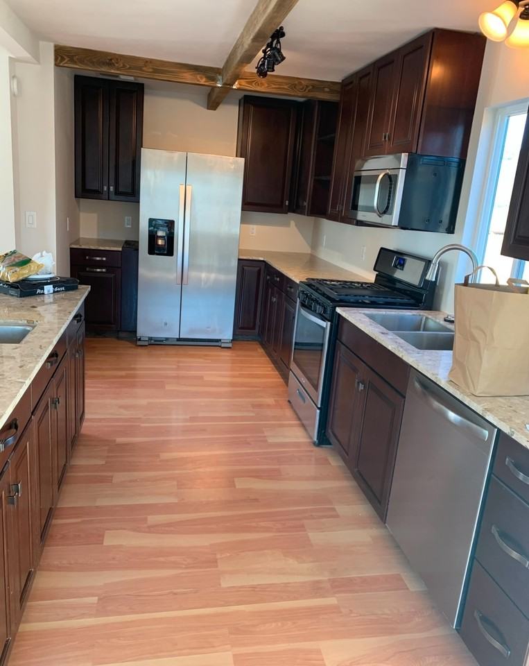 1565 Larelyn Ln #NA - Photo 3 of 6