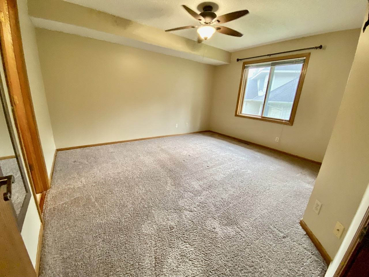 8626 Seasons Ct #NA - Photo 6 of 17