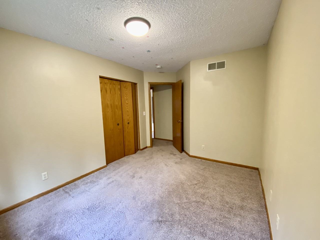 8626 Seasons Ct #NA - Photo 7 of 17