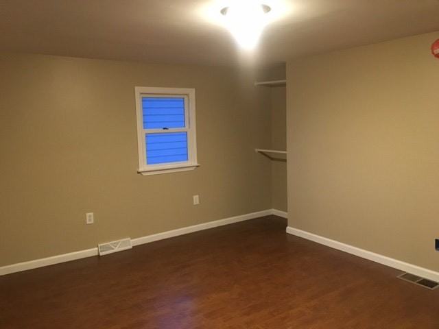 18 Strabane Avenue - Photo 4 of 12