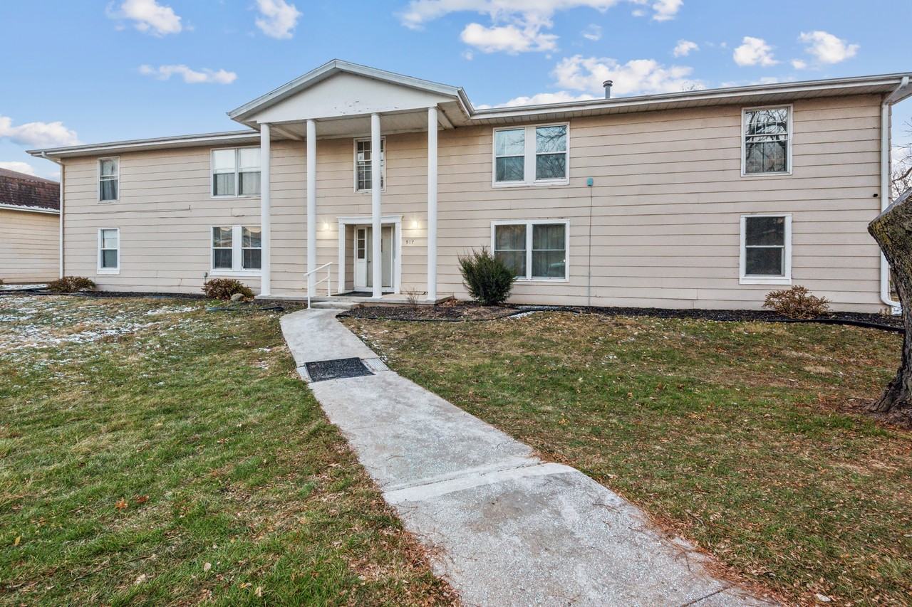 917 Prince Street - Photo 4 of 22