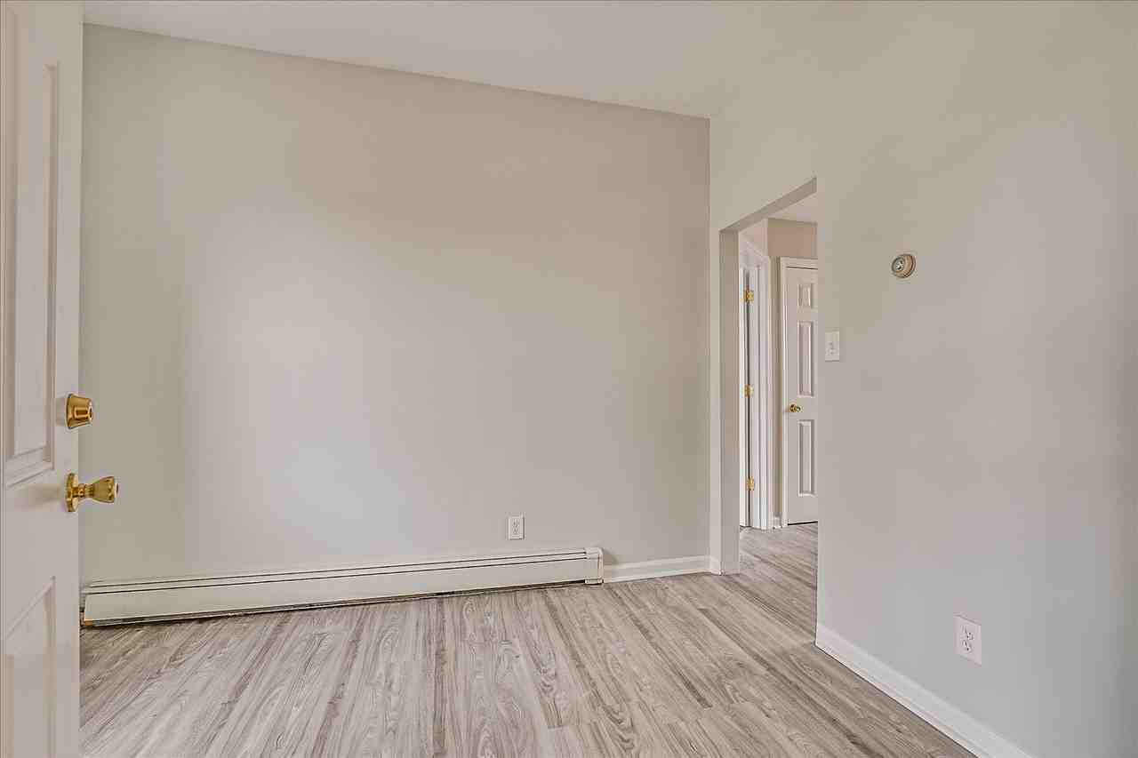 Broad St/Division St - Photo 2 of 10