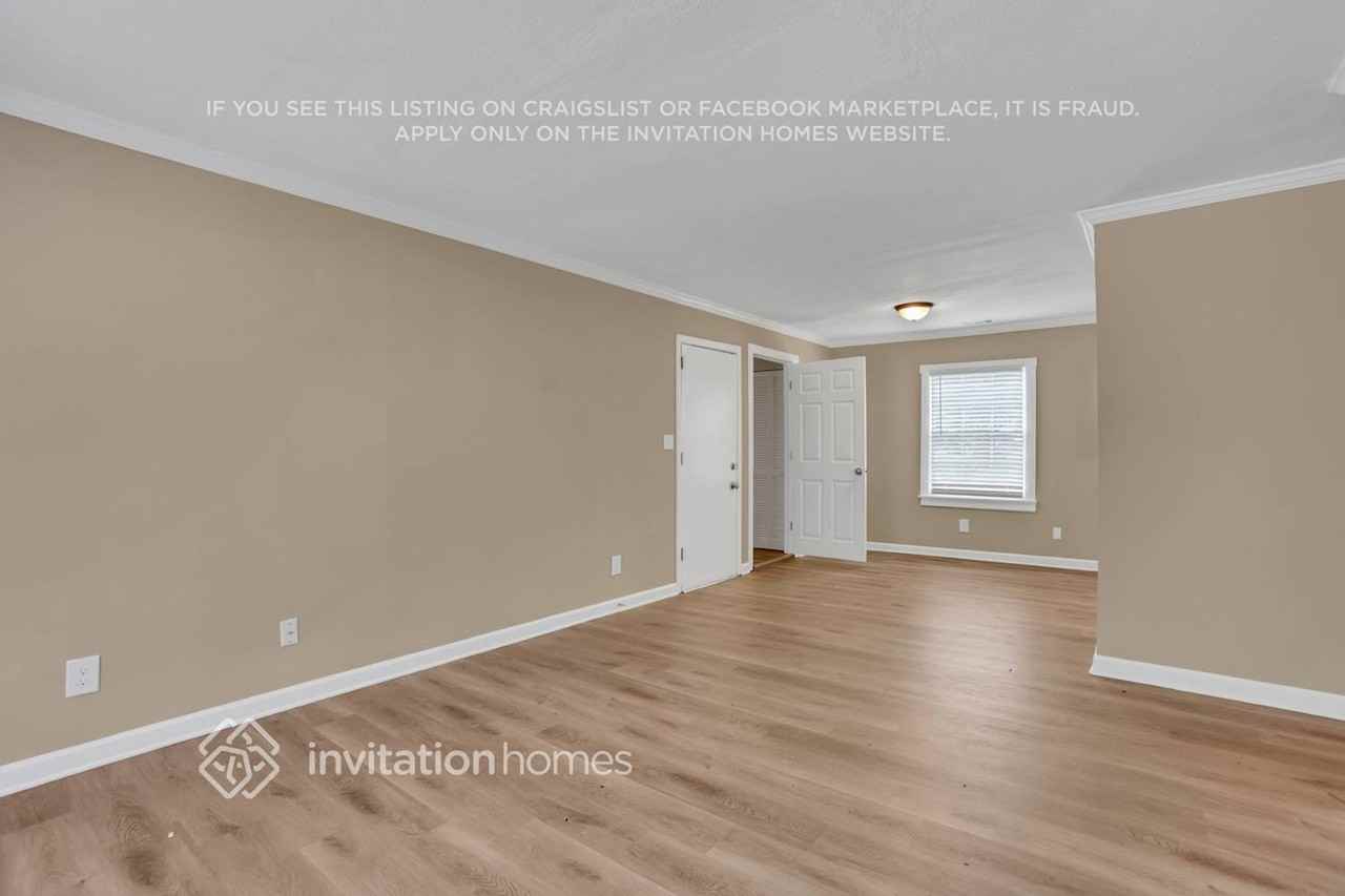 2636 Santa Monica Dr Nw - Photo 7 of 24