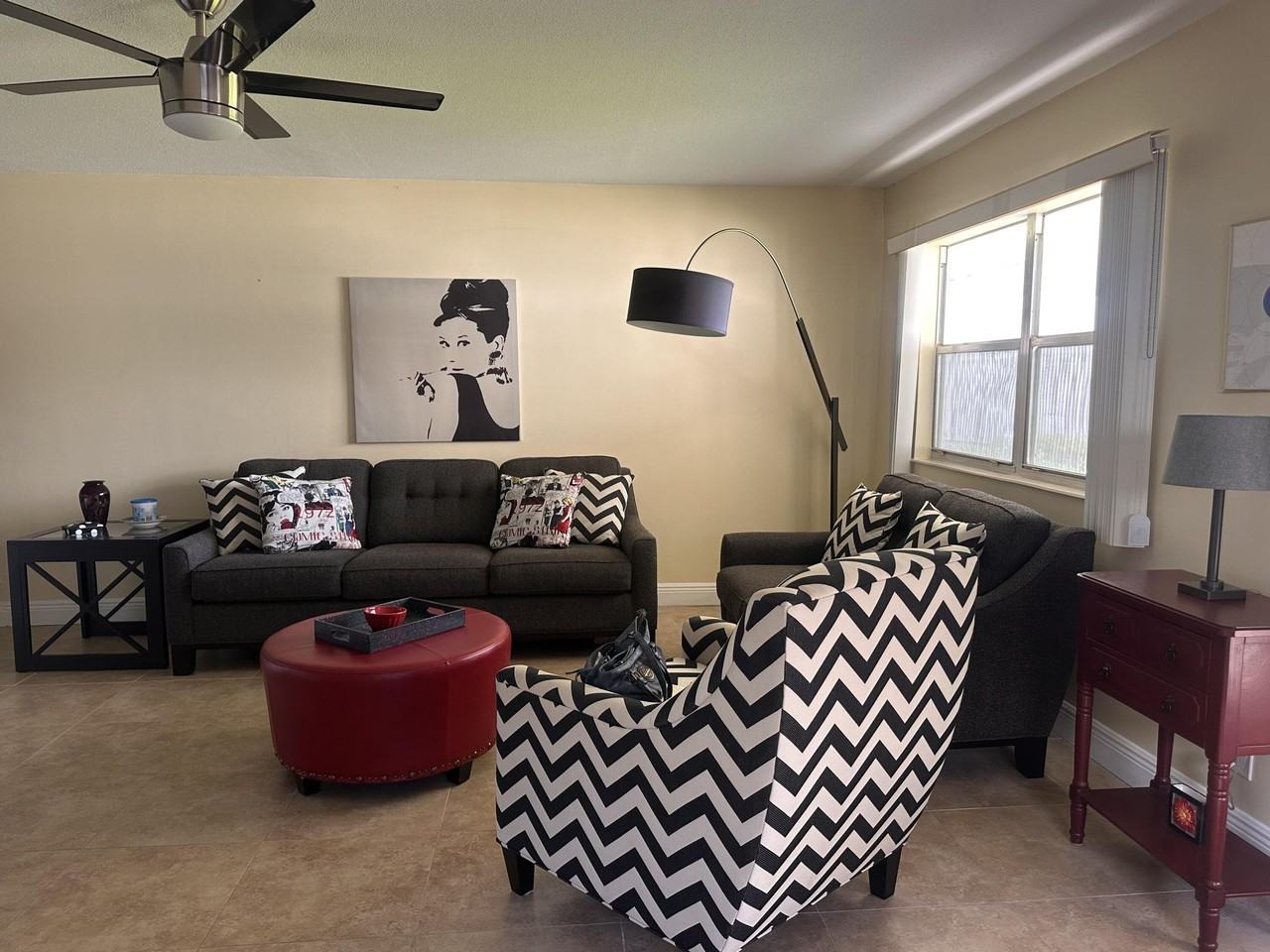 737 Flanders Drive #P - Photo 5 of 28