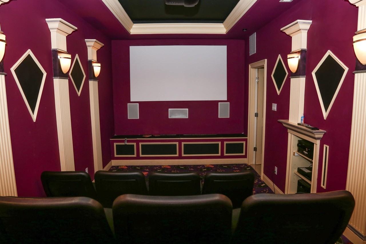 339 13th St S - Photo 7 of 50