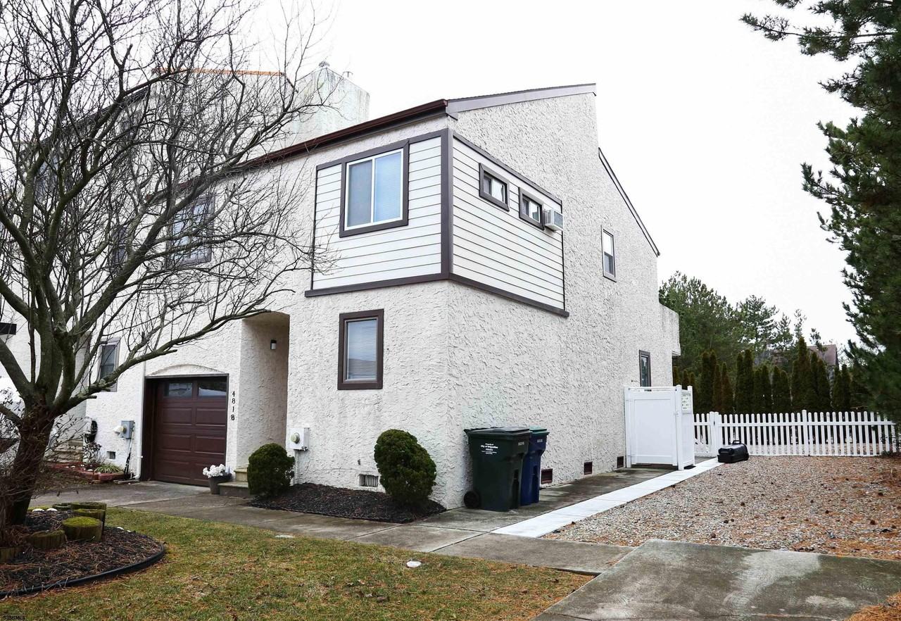 4818 Harbor Beach Blvd - Photo 5 of 30