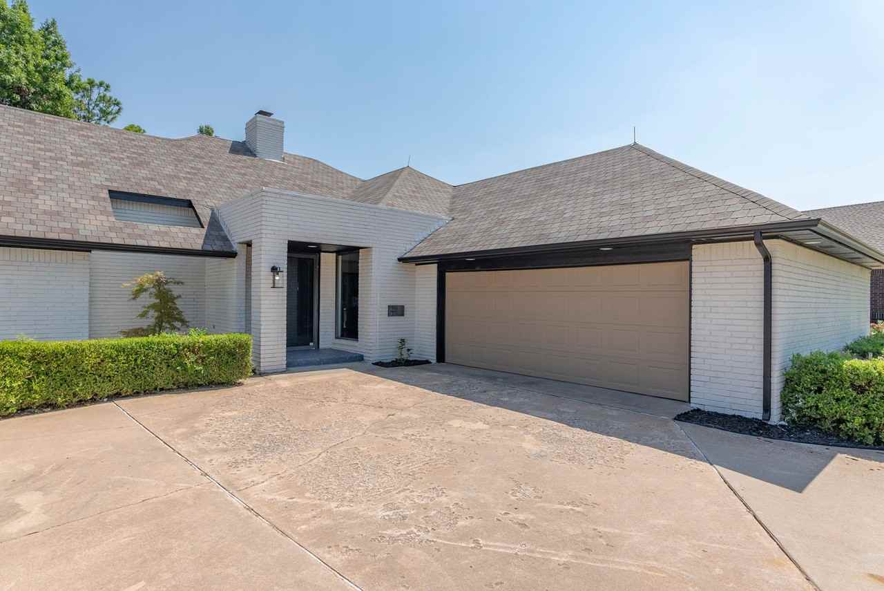 4704 Innsbrook Ln - Photo 3 of 50