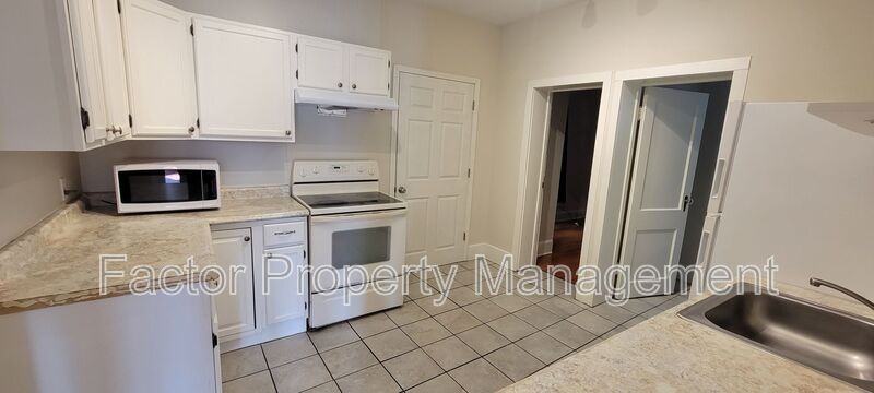 103 Lincoln St - Photo 6 of 16