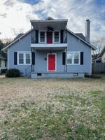 featured image of 3111 15th Ave #TOP2B