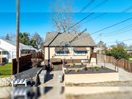 featured image of 1621 Kathleen Ave