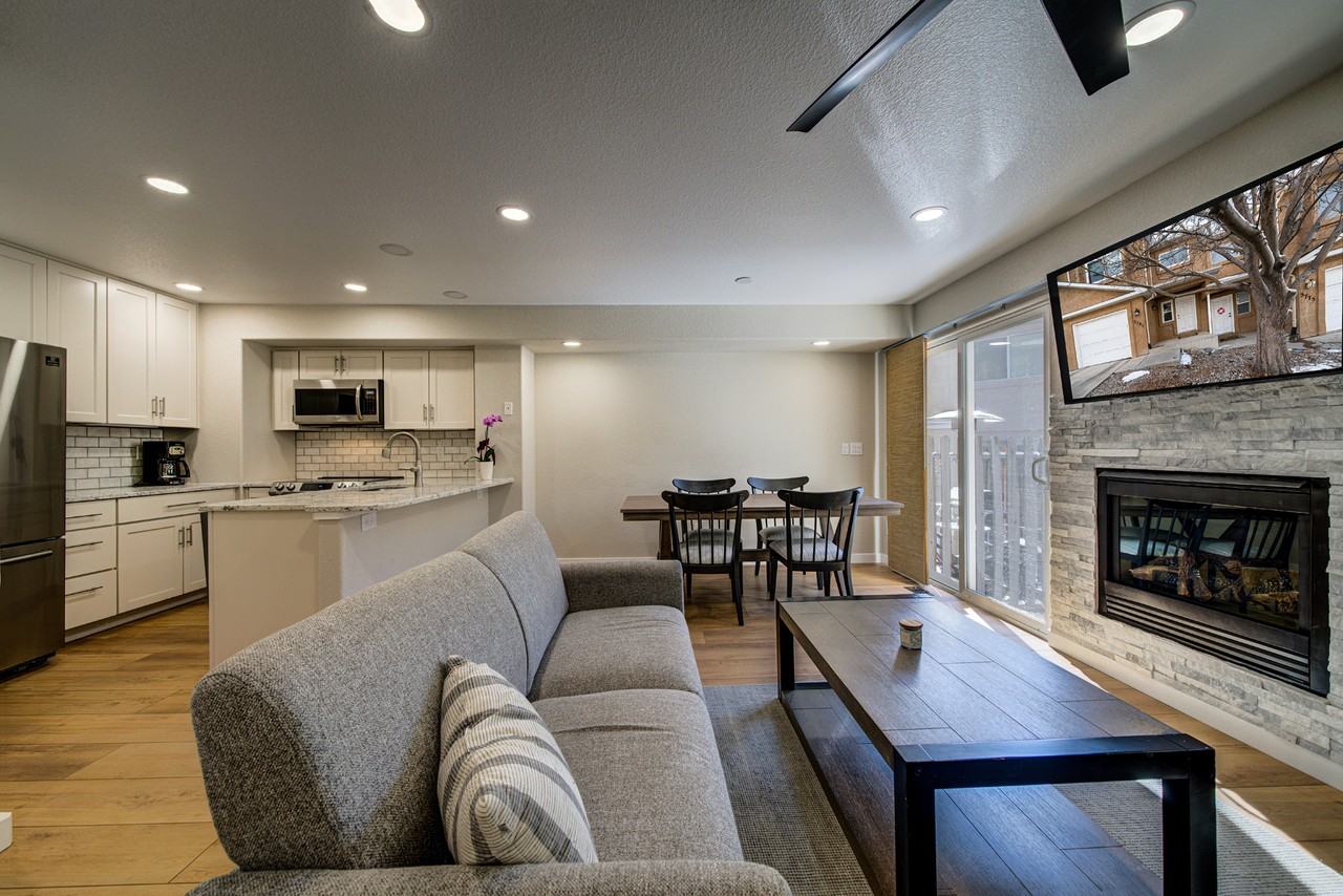 5781 University Village Vw #5781 - Photo 6 of 25