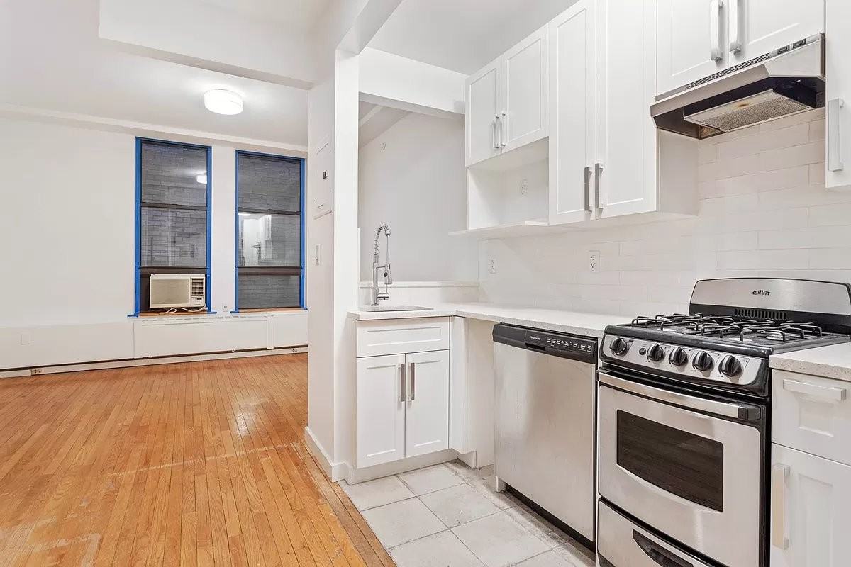 Fulton St #10C - Photo 2 of 11