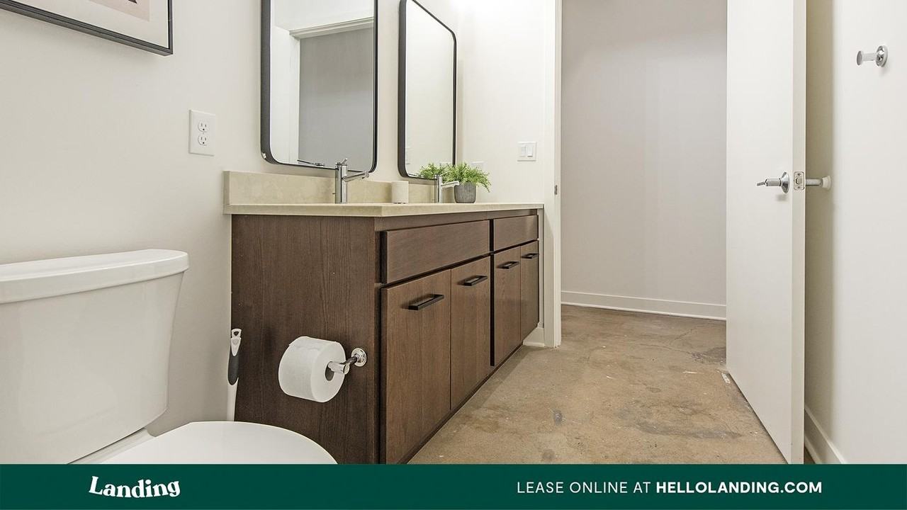 300 S Broadway - Photo 3 of 50