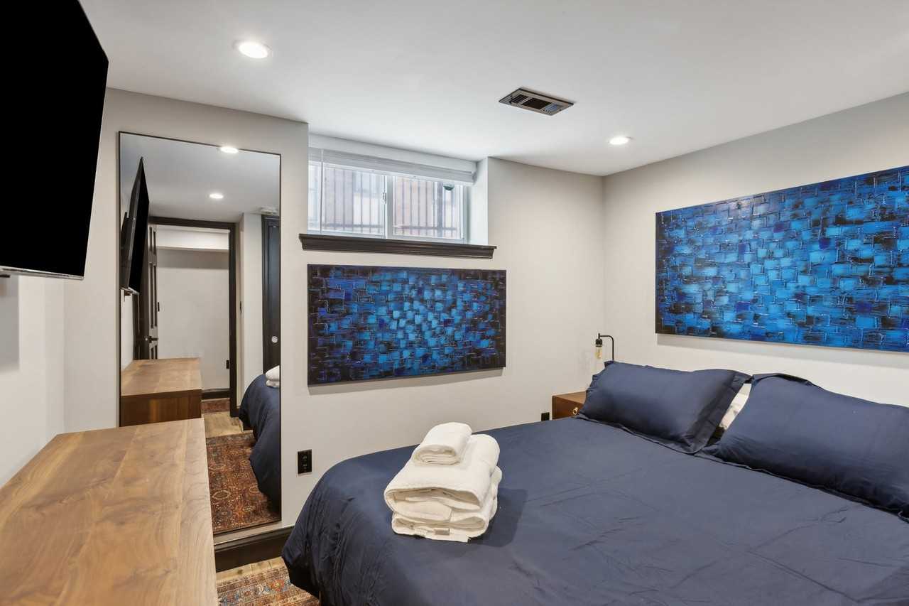 409 O Street Northwest - Photo 4 of 30