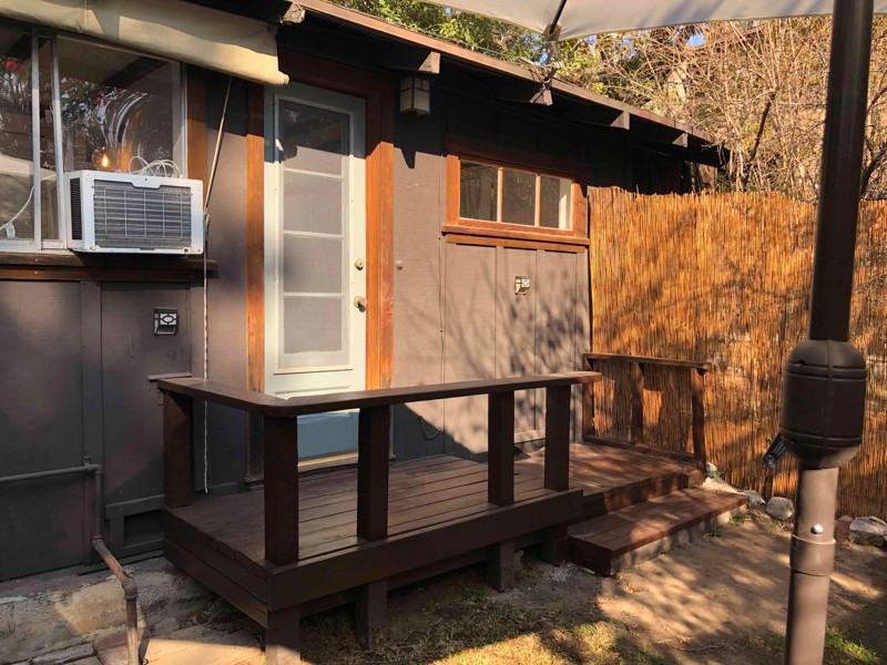 5273 Mount Royal Dr - Photo 3 of 28