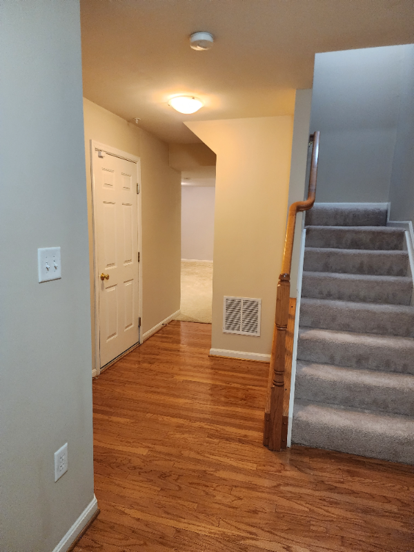 10712 Heather Glen Way - Photo 3 of 25