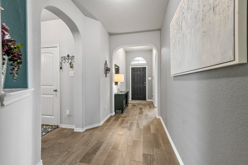 10701 Ersebrook Ct - Photo 3 of 24