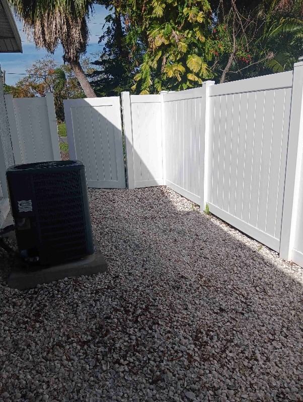 1512 70th Ave N - Photo 7 of 12