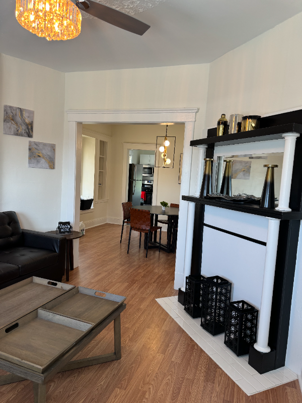 1371 W 69th St - Photo 3 of 28