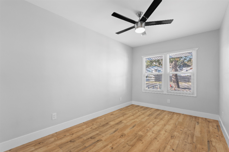 2838 S Kerckhoff Ave #2838 - Photo 7 of 15