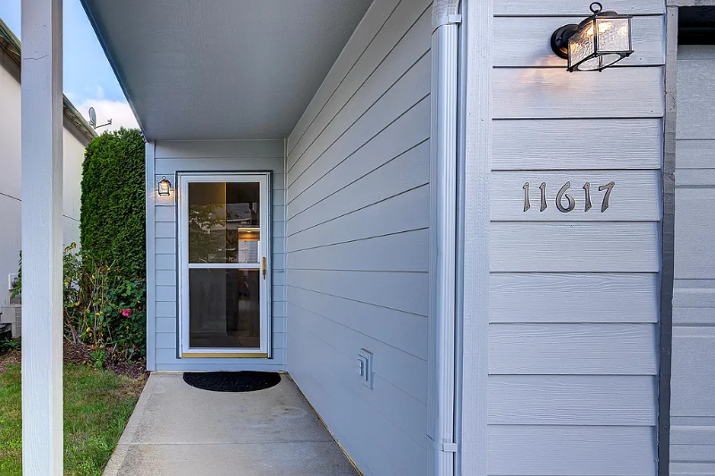 11617 Nw 35th Ave - Photo 2 of 14