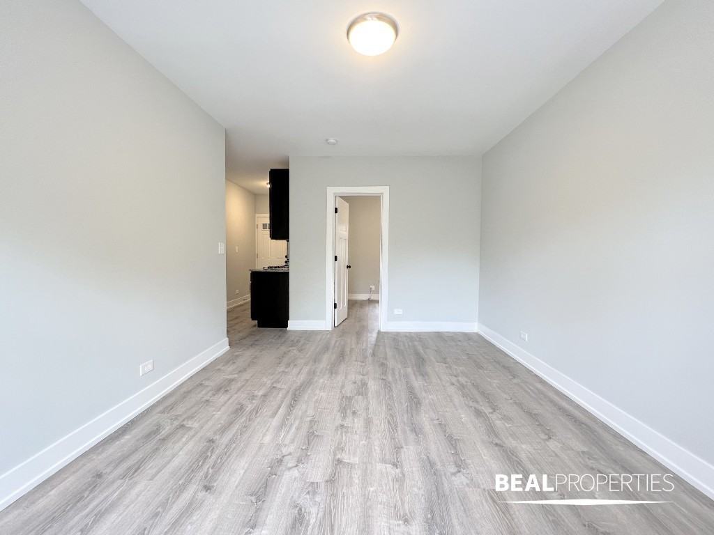 707 West Brompton Avenue #CL35 - Photo 5 of 10