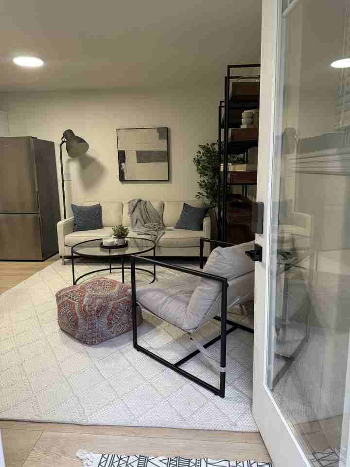 743 6th Street East - Photo 2 of 13