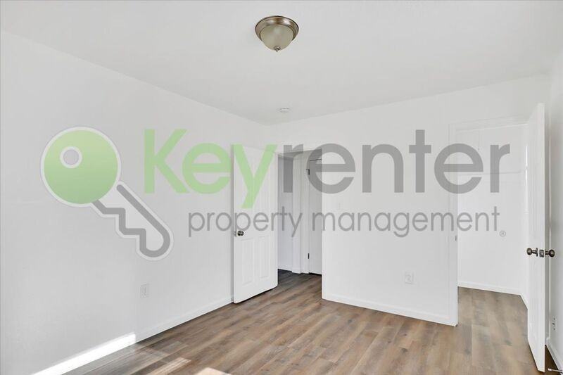 2629 Alhambra Blvd - Photo 5 of 14